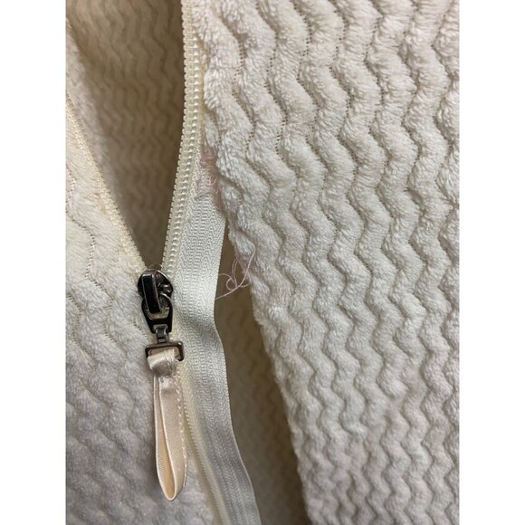 Stan Herman XS Cream Full Zip Long Robe With Textured Pattern - Picture 7 of 7